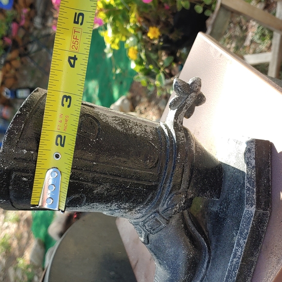 Door Stop Antique Branded Cowboy Boot Cast Iron - Picture 6 of 9